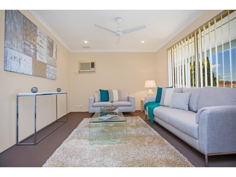 28 Freshwater Drive, Atwell WA 6164