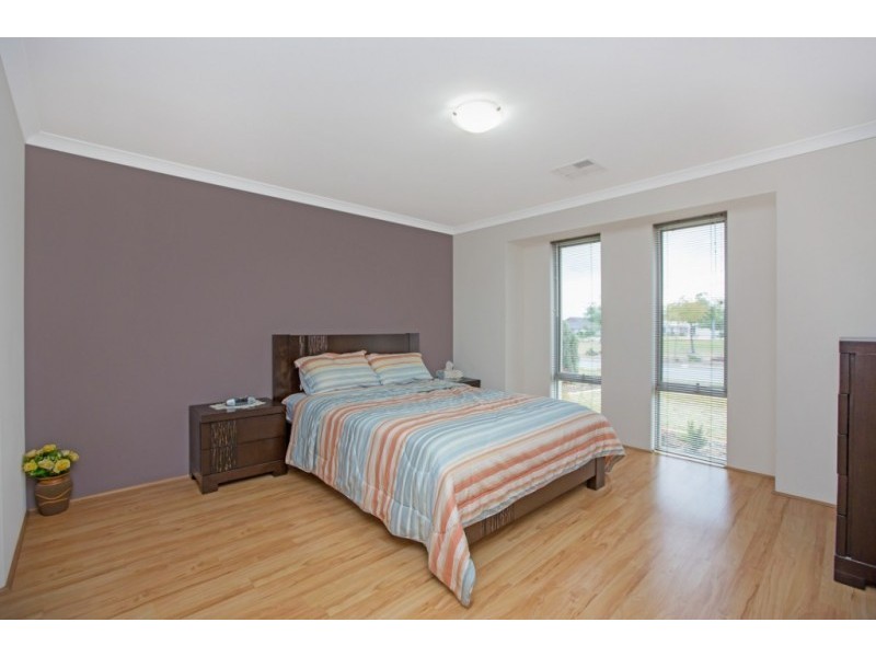 13 Edulis Avenue, Aubin Grove WA 6164