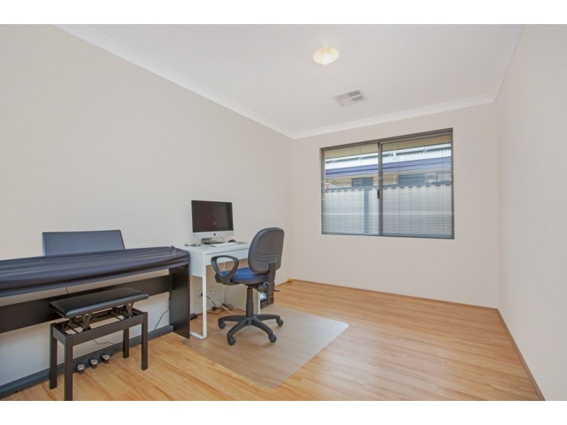 13 Edulis Avenue, Aubin Grove WA 6164