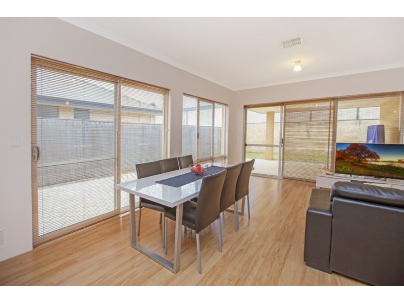 13 Edulis Avenue, Aubin Grove WA 6164