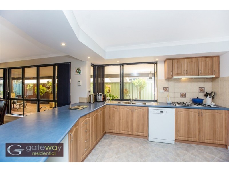 250 Tapper Road, Atwell WA 6164