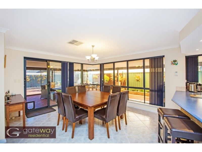 250 Tapper Road, Atwell WA 6164