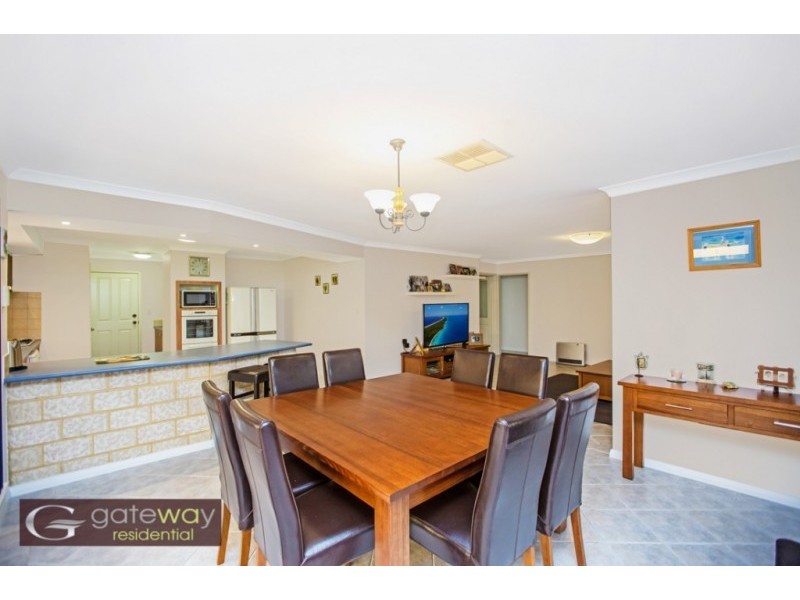 250 Tapper Road, Atwell WA 6164