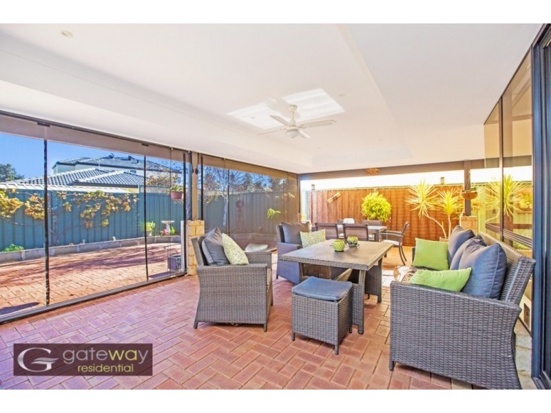 250 Tapper Road, Atwell WA 6164