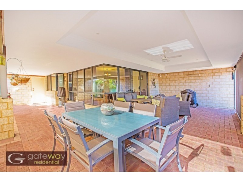 250 Tapper Road, Atwell WA 6164