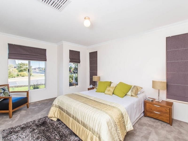 8 Talisker Gate, Aubin Grove WA 6164