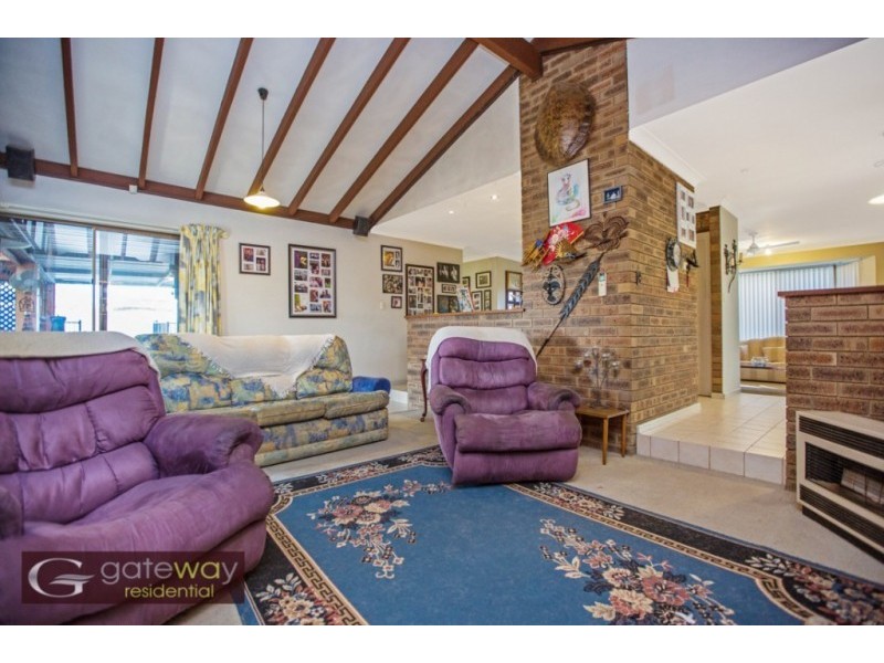 55 Mason Court, South Lake WA 6164