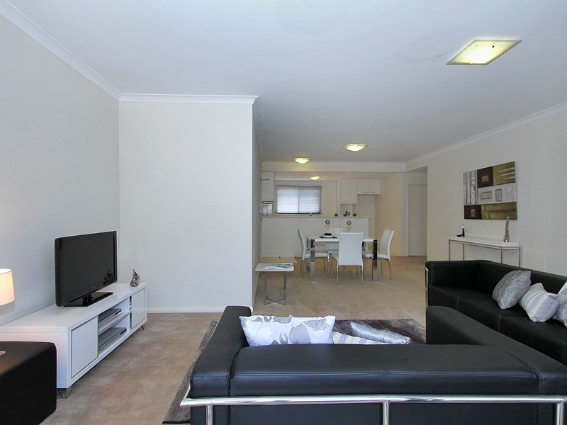 46/2 Stockton Bend, Cockburn Central WA 6164