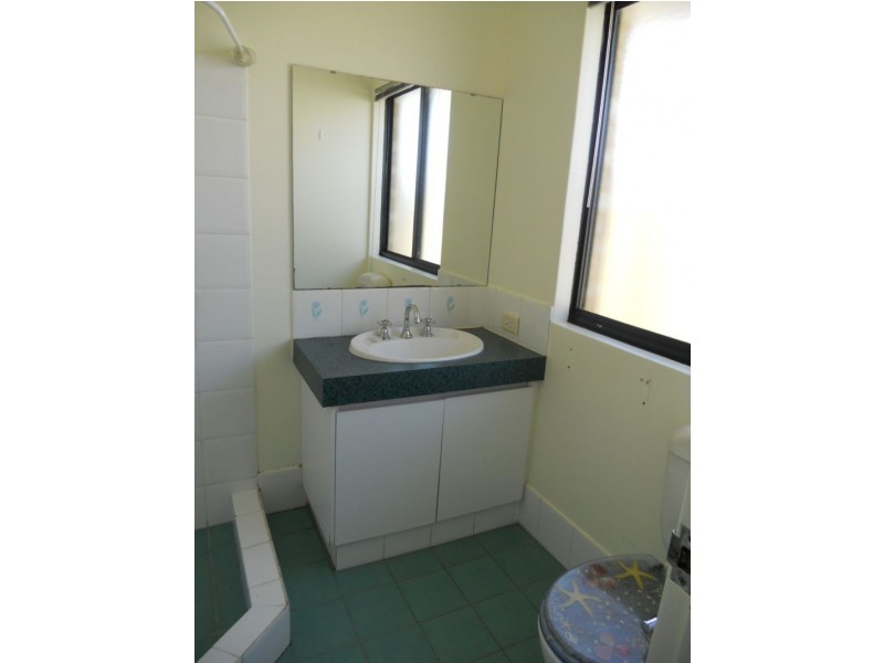 8 Liddington Rise, Leda WA 6170