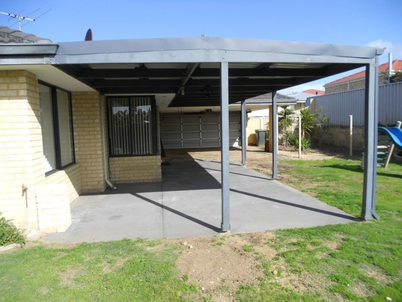 8 Liddington Rise, Leda WA 6170