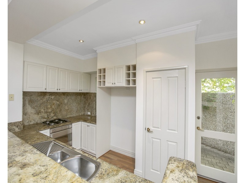 1/10 Hurstford Close, Peppermint Grove WA 6011