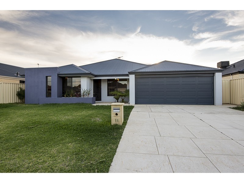 11 Southaven Green, Success WA 6164