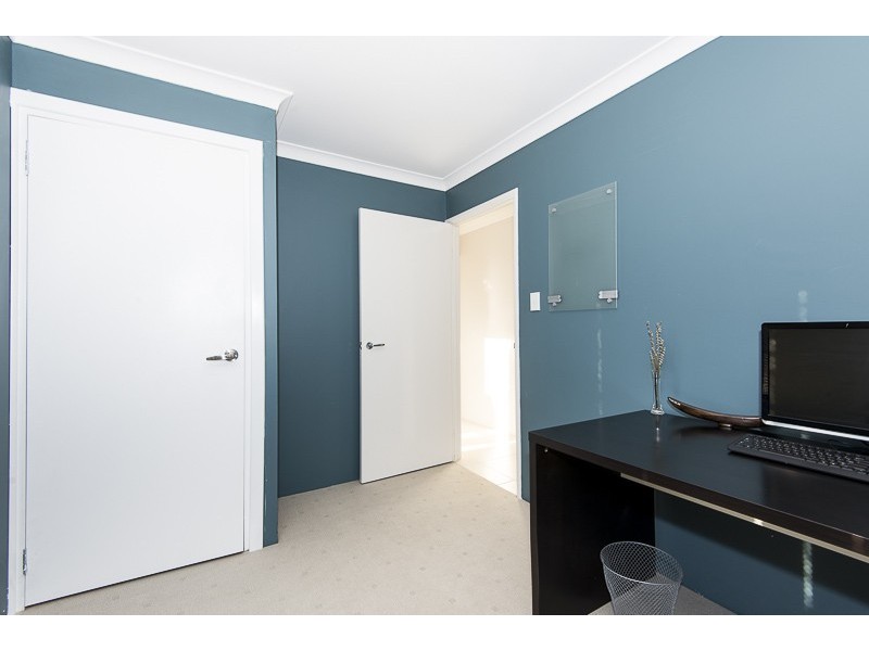 11 Southaven Green, Success WA 6164