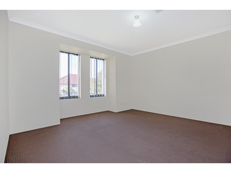 3 Condamine Approach, Hammond Park WA 6164