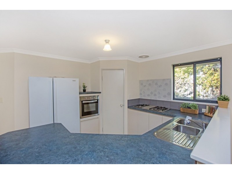3 Condamine Approach, Hammond Park WA 6164