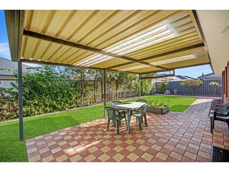 3 Condamine Approach, Hammond Park WA 6164