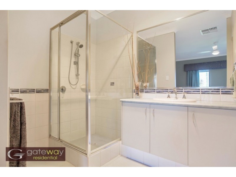 12 Sheringham Bend, Success WA 6164