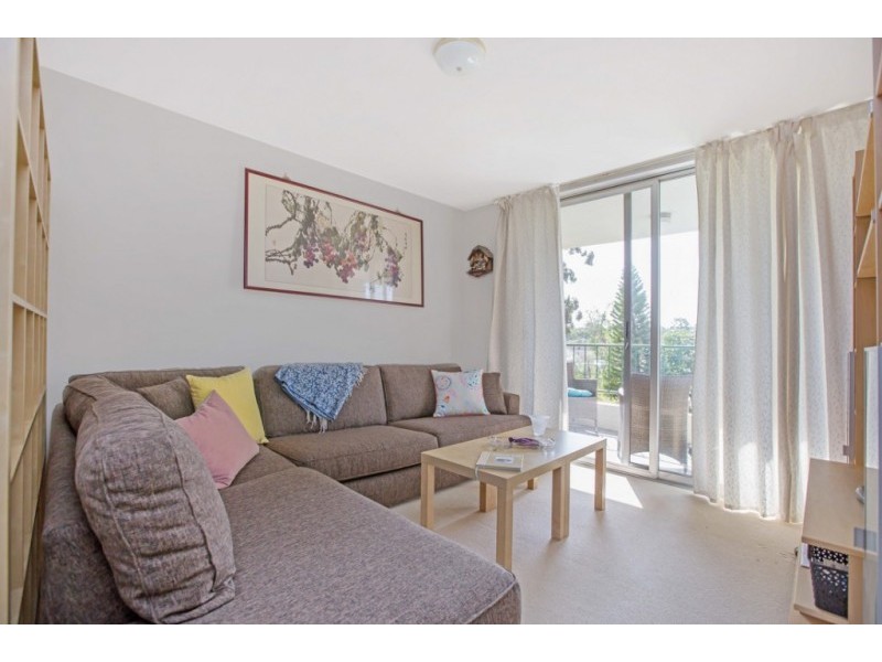 15/40 Pollard Street, Glendalough WA 6016