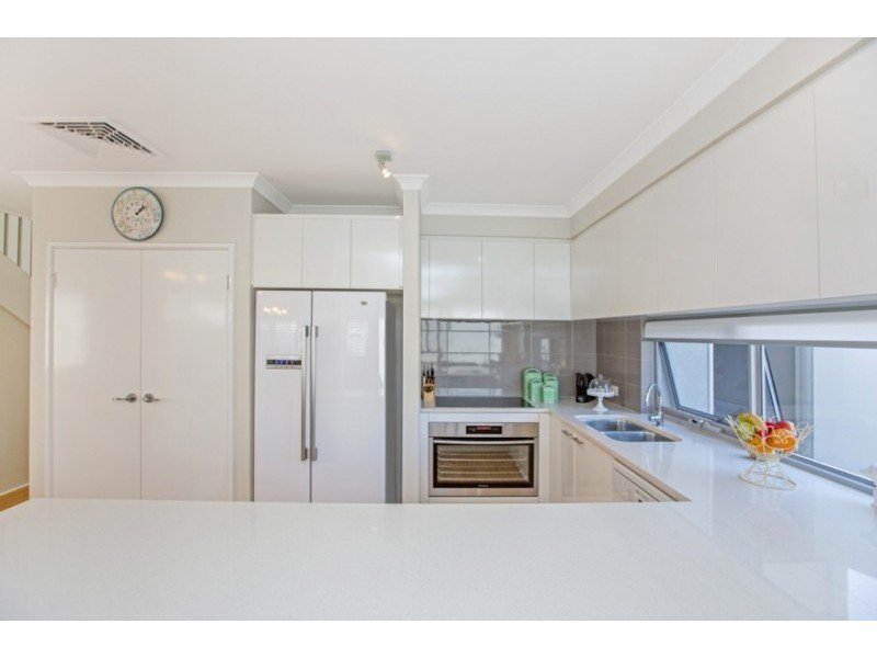 1/64 Dean Road, Jandakot WA 6164