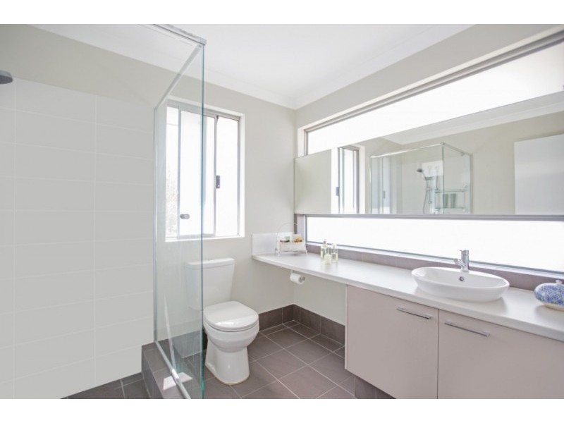 1/64 Dean Road, Jandakot WA 6164