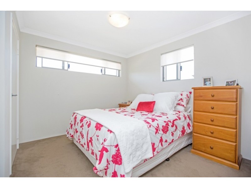 1/64 Dean Road, Jandakot WA 6164