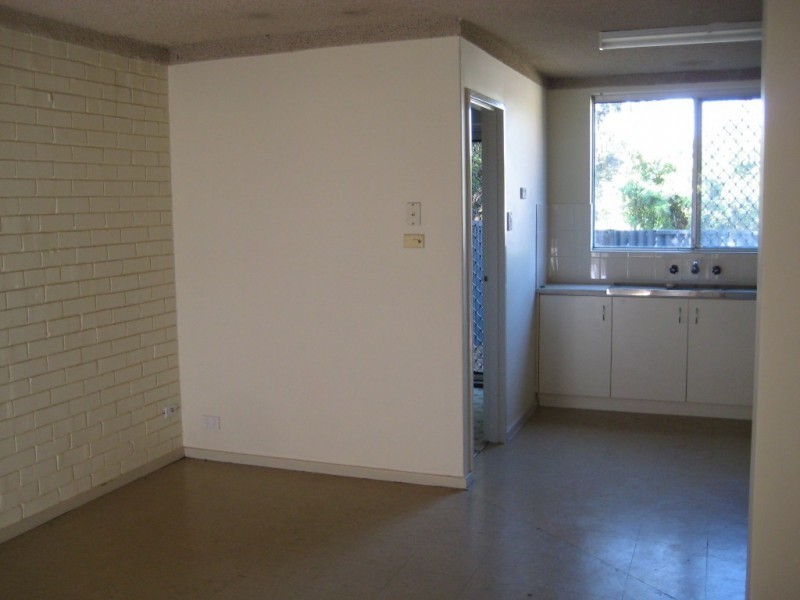 4/80 Samson Street, White Gum Valley WA 6162