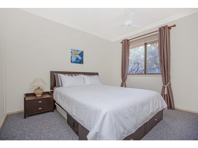 25 Hadley Gardens, Kardinya WA 6163