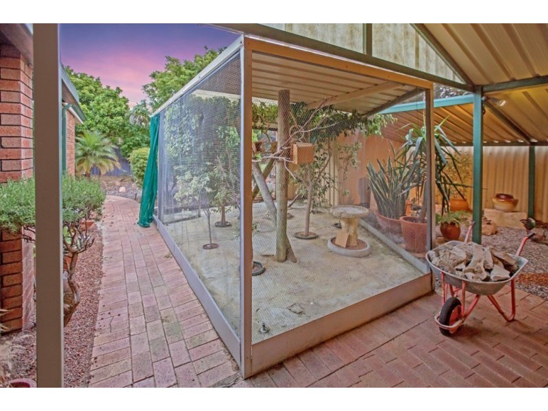 25 Hadley Gardens, Kardinya WA 6163