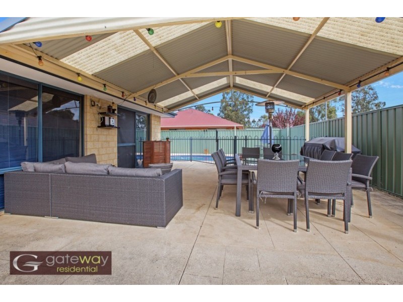 17 Pindan Elbow, Atwell WA 6164
