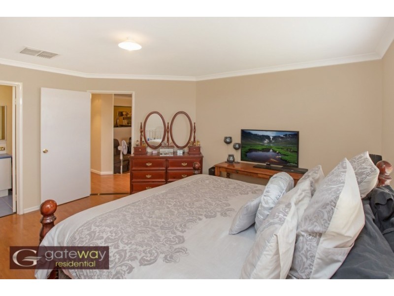 17 Pindan Elbow, Atwell WA 6164