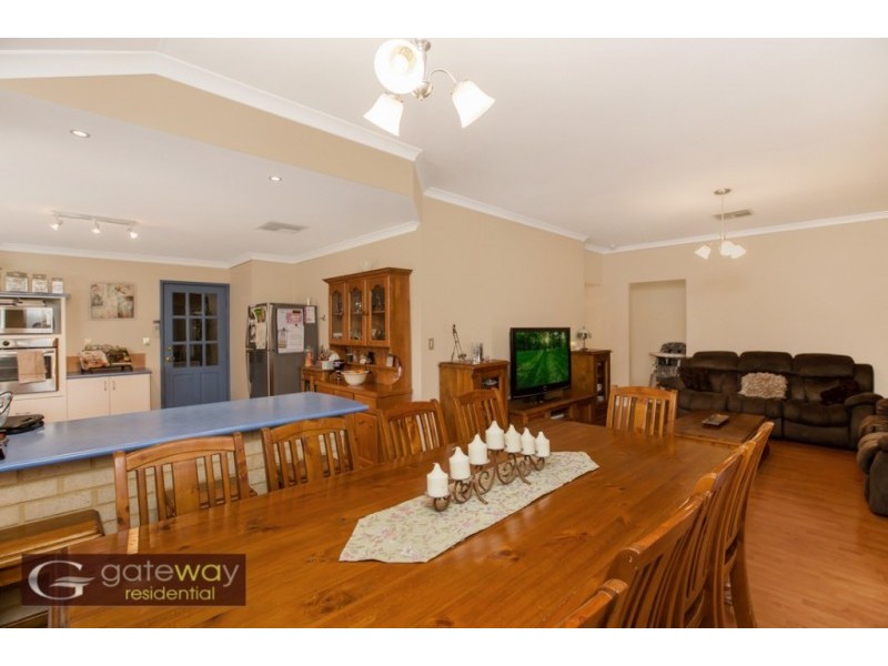 17 Pindan Elbow, Atwell WA 6164