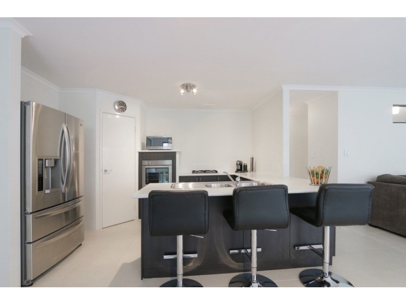 19 Mohan Loop, Hammond Park WA 6164