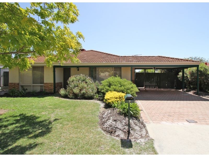 7 Manitoba Place, Success WA 6164