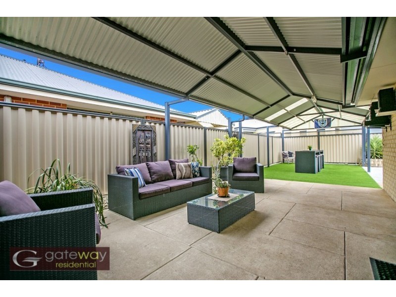 7 Versailles Parkway, Aubin Grove WA 6164