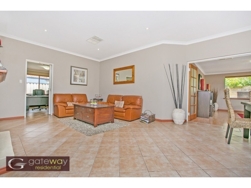 9 Wauhop Circle, Beeliar WA 6164