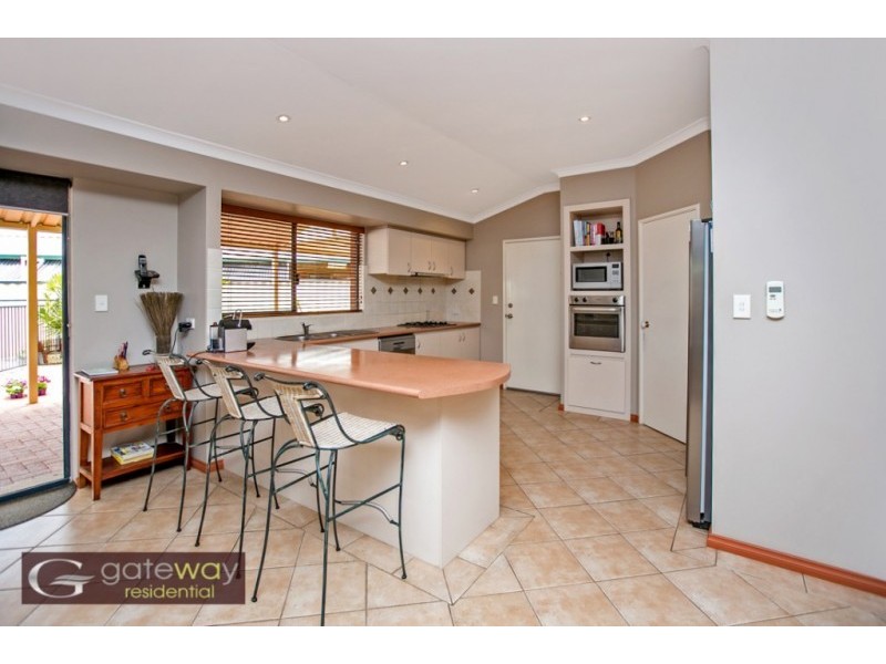 9 Wauhop Circle, Beeliar WA 6164