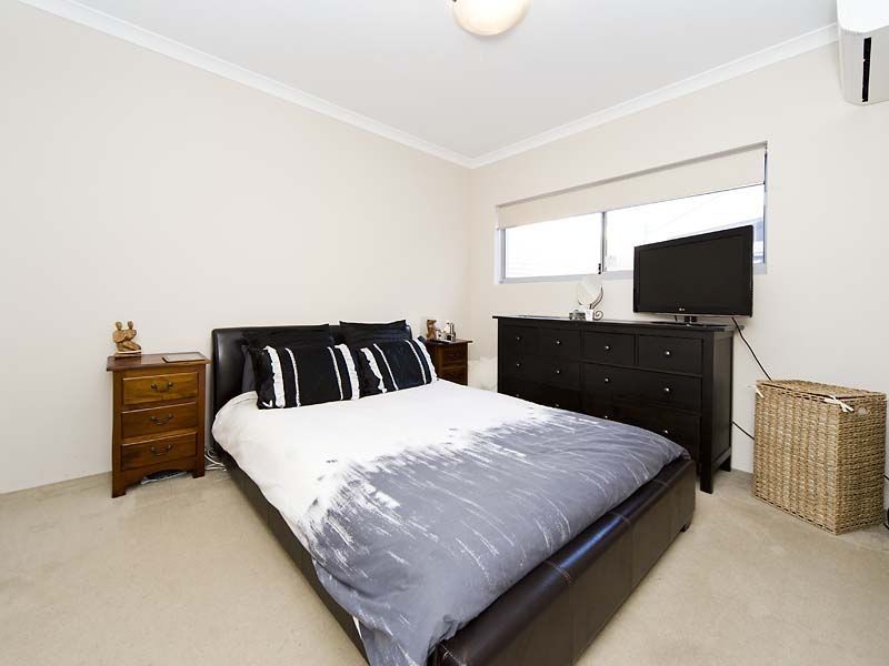 9B Teocote Crescent, Aubin Grove WA 6164