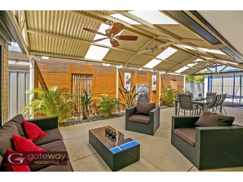 2 Seville Way, Aubin Grove WA 6164