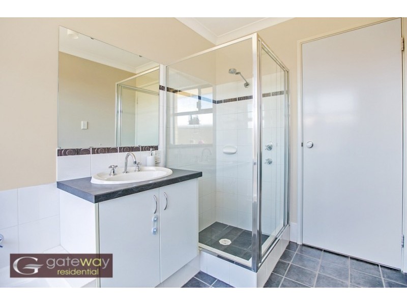 2 Seville Way, Aubin Grove WA 6164