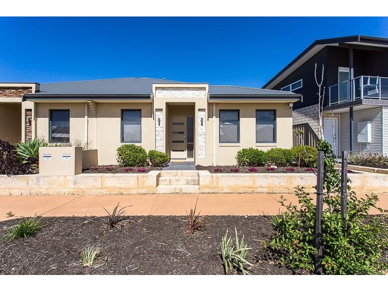 18A Torrey Crescent, Aubin Grove WA 6164