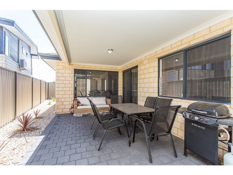 18A Torrey Crescent, Aubin Grove WA 6164