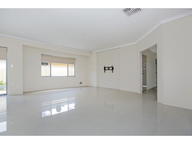 3 Antina Way, Success WA 6164