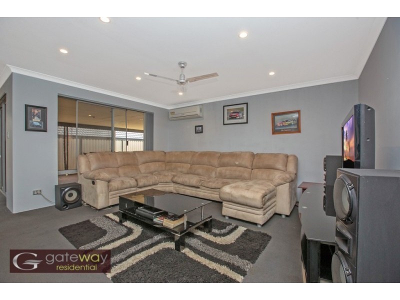 11 Edulis Avenue, Aubin Grove WA 6164