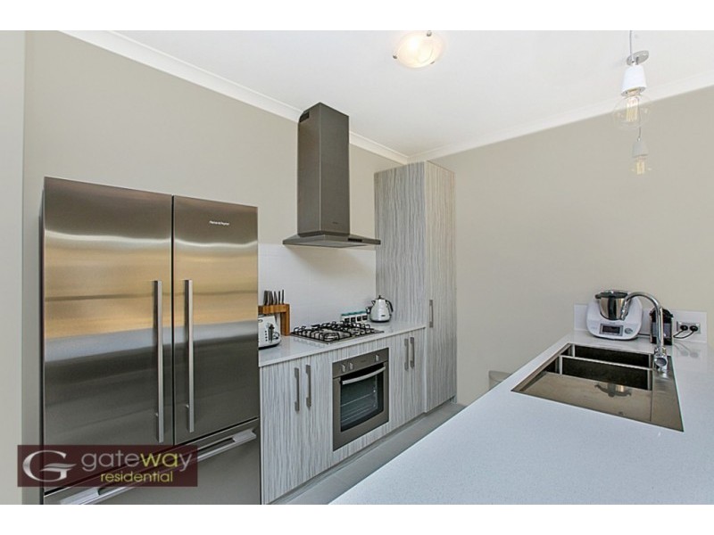 27 Geikie Glade, Wandi WA 6167