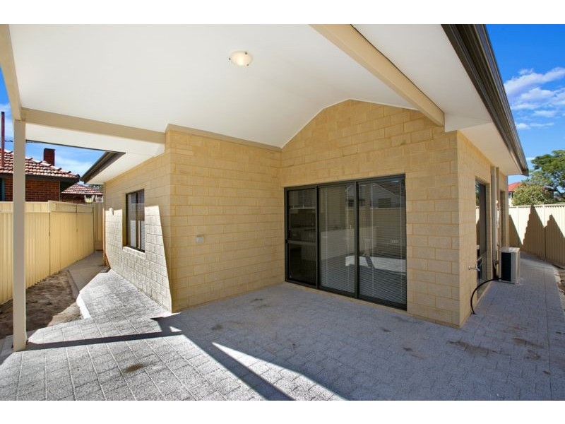 1 Beaconsfield Street, St James WA 6102