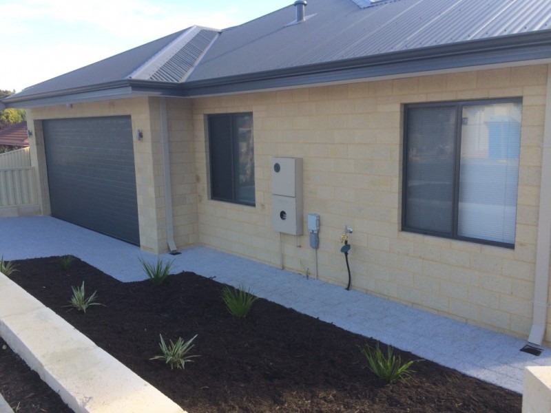 32 Leichardt Street, St James WA 6102