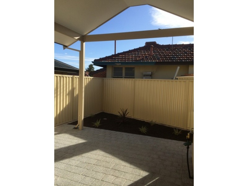 32 Leichardt Street, St James WA 6102