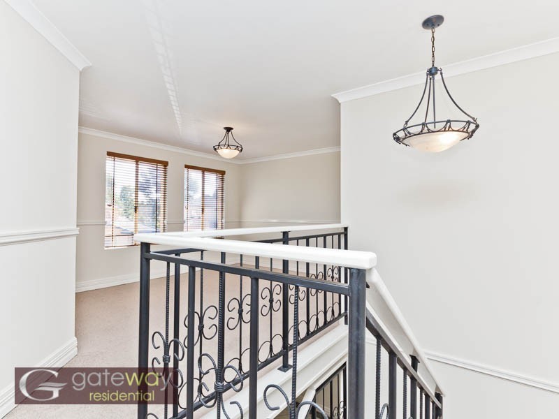 13 Portsea Gardens, Jandakot WA 6164