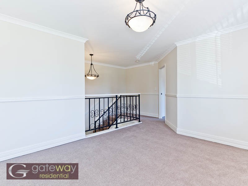 13 Portsea Gardens, Jandakot WA 6164