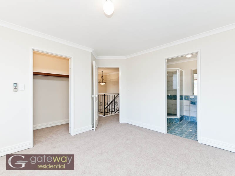 13 Portsea Gardens, Jandakot WA 6164